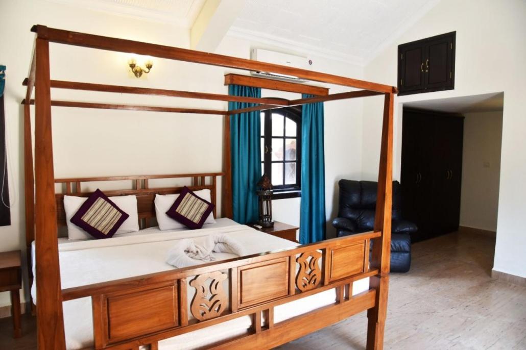 Grace Candolim Luxury Villa Esterno foto