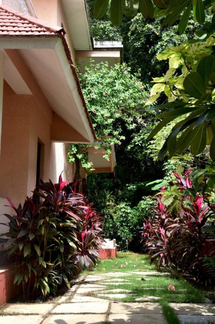 Grace Candolim Luxury Villa Esterno foto